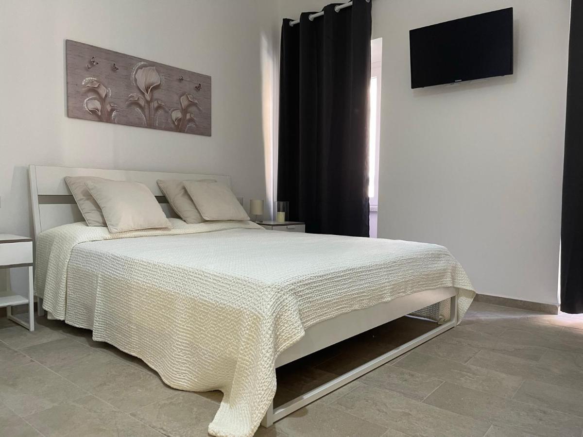 Matty'S Hotell Olbia Eksteriør bilde