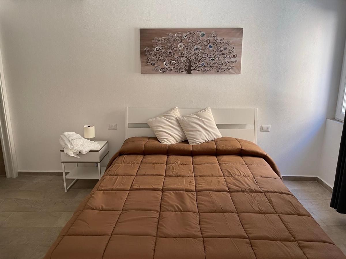 Matty'S Hotell Olbia Eksteriør bilde